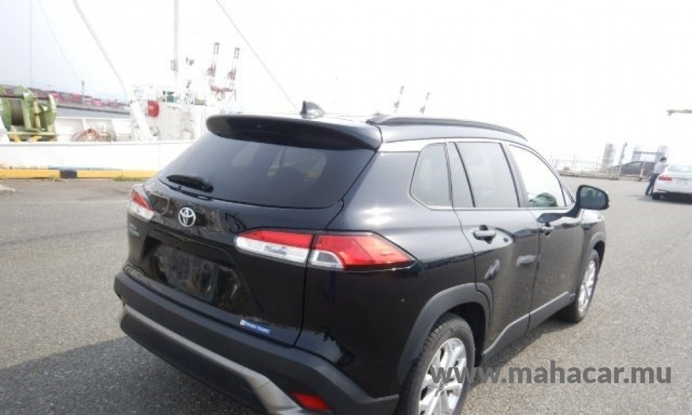 2023 Toyota COROLLA CROSS photo 3
