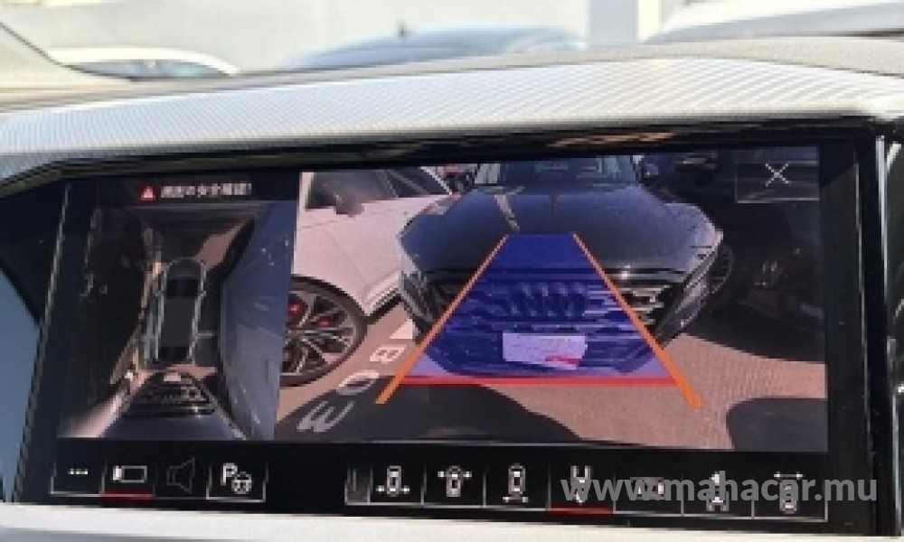 2023 AUDI Q4 photo 4