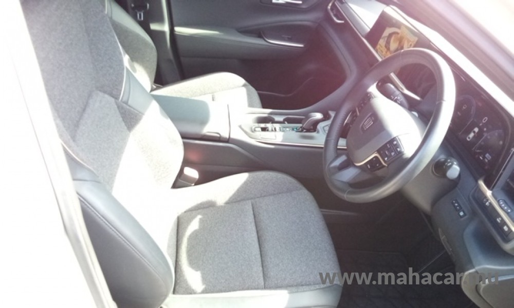 2024 Toyota Crown photo 12