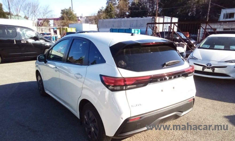 2022 Nissan NOTE E-POWER photo 5