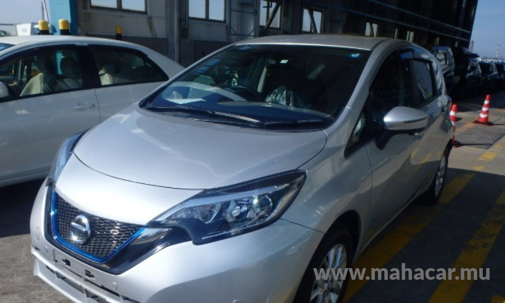 2019 Nissan NOTE E-POWER, Silver