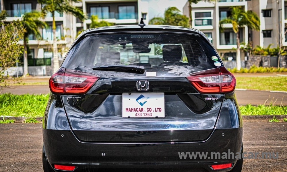 2020 Honda FIT HYBRID photo 13
