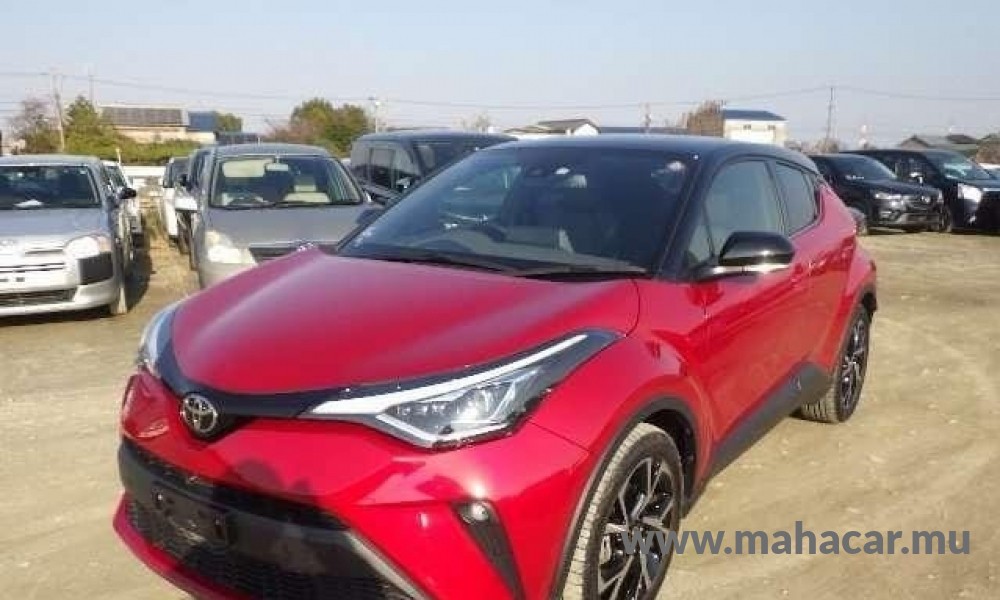 2019 Toyota CHR photo 2