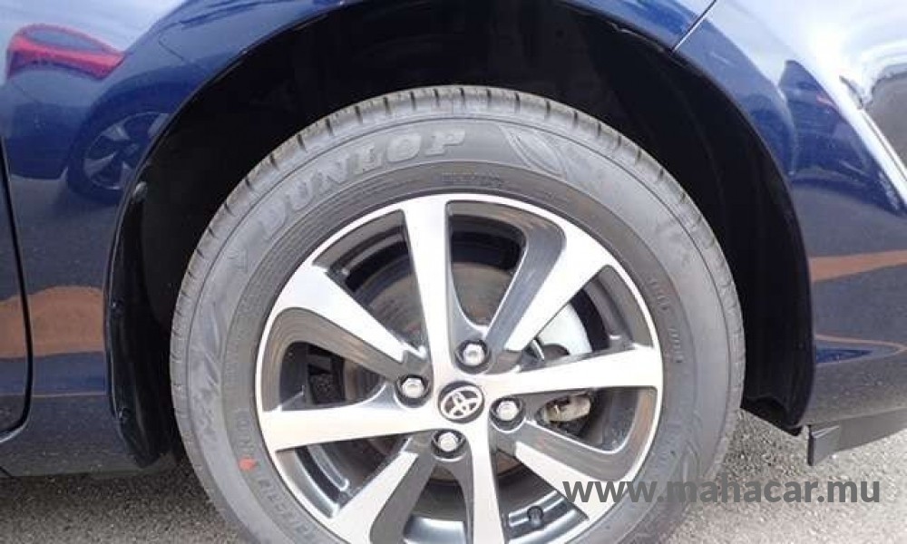 2019 Toyota AQUA photo 9