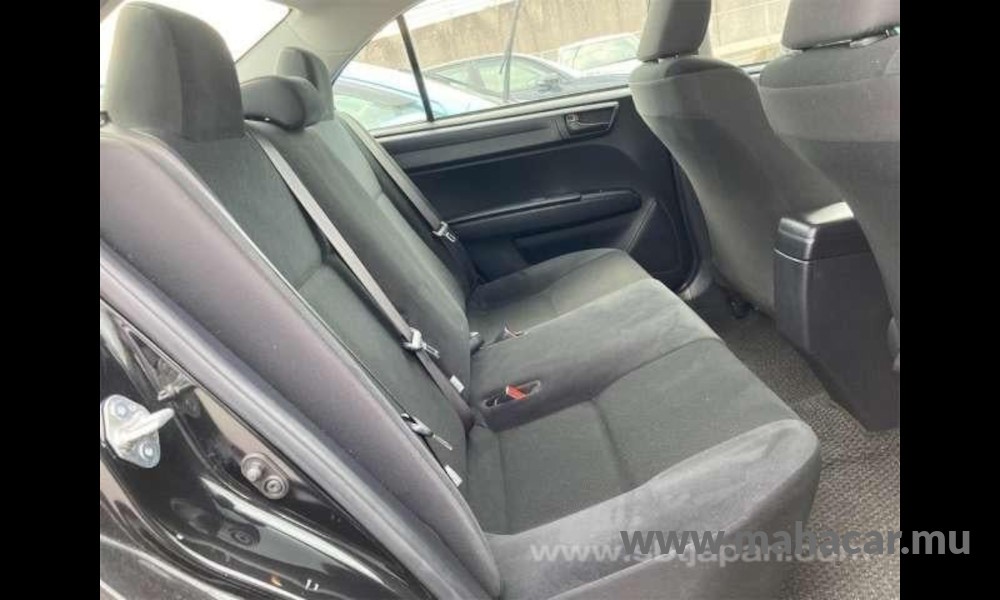 2018 Toyota Corolla Axio photo 9