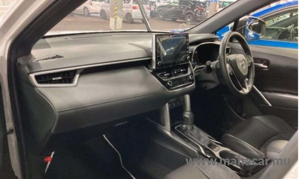 2022 Toyota COROLLA CROSS photo 4