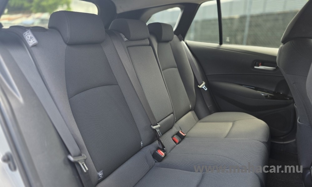 2023 Toyota Corolla Touring photo 5
