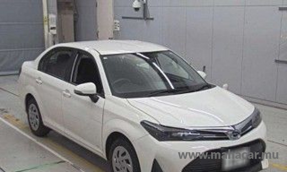 2023 Toyota Corolla Axio photo 3