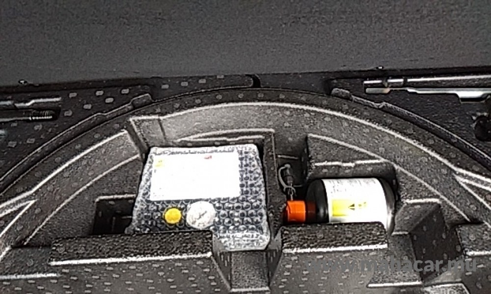 2019 Toyota CHR photo 5