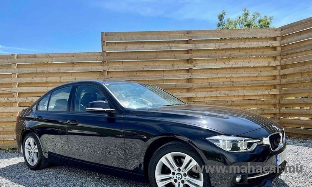 2019 BMW 318i photo 16