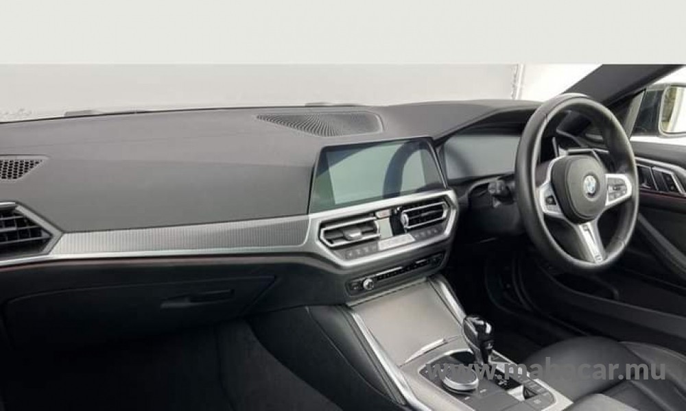 2021 BMW 420D photo 2