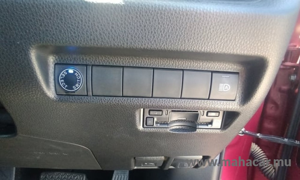 2023 Toyota Rav4 photo 10
